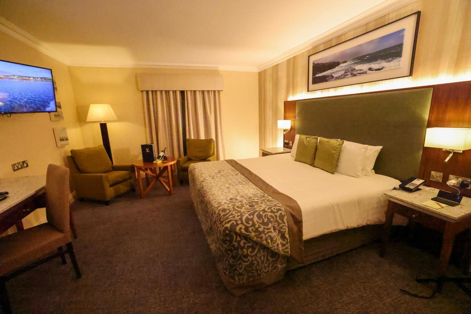 Vaughan Lodge Hotel Lahinch Exterior foto